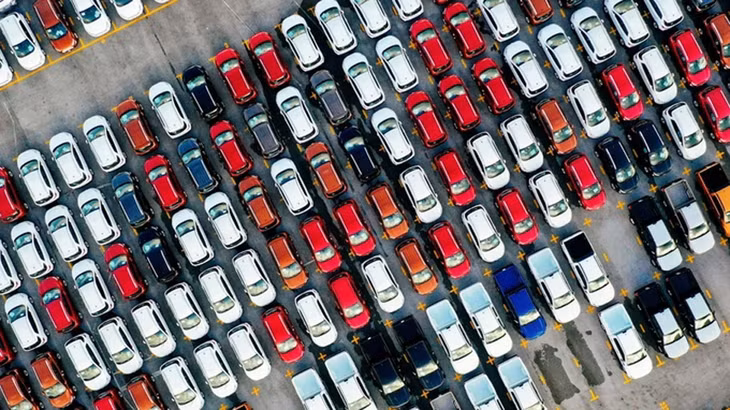 Ô tô giá rẻ ồ ạt cập cảng, chuẩn bị cho tháng 3 bùng nổ