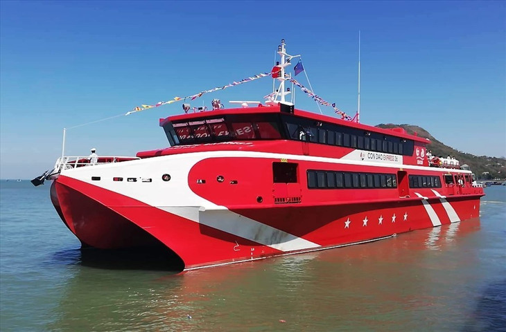 Loại tàu dự kiến sử dụng chạy tuyến TP.HCM - Côn Đảo. Loại tàu dự kiến sử dụng chạy tuyến TP.HCM - Côn Đảo.