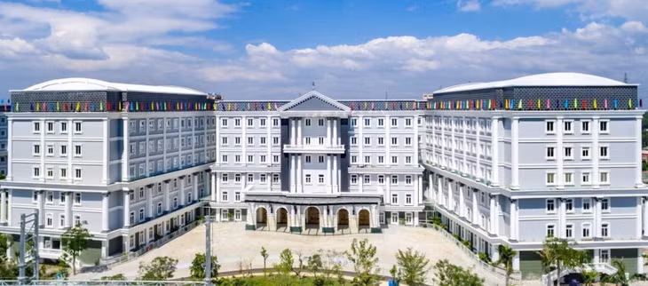 Trường Quốc tế Mỹ, nơi xảy ra vụ việc khiến Chủ tịch Hội đồng trường bị cấm xuất cảnh