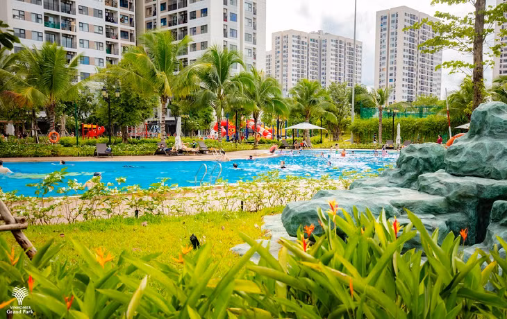 Dòng cư dân dịch chuyển về Vinhomes Grand Park đang đông đúc từng ngày khi kết nối giao thông nhanh chóng, thuận lợi hơn