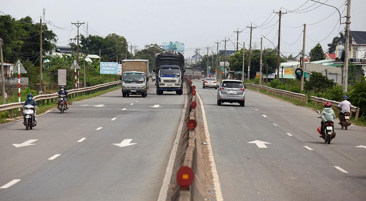 Quốc lộ 22 đoạn qua tỉnh Tây Ninh đang quá tải lượng phương tiện