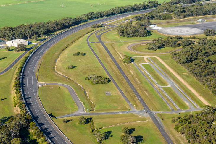 Là điểm thử nghiệm của tất cả các dòng xe Holden từ năm 1958 đến nay, Lang Lang đã trở thành một trong những biểu tượng của ngành công nghiệp xe hơi Australia