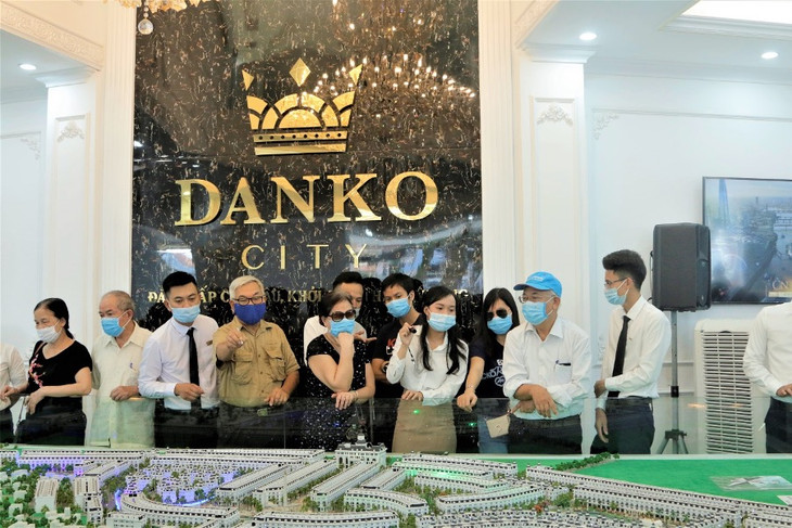 Không còn e ngại tháng Ngâu, nhiều khách vẫn quan tâm tìm hiểu các dự án BĐS tiềm năng