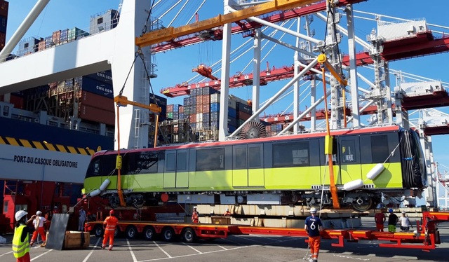 Trong ngày 2/9 vừa qua, đoàn tàu được đưa đến cảng Dunkirk của Pháp để chở về Việt Nam.