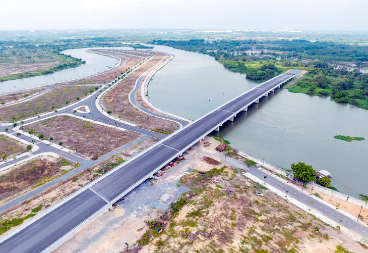 Cầu Vàm Cái Sứt xây xong nhưng không có đường kết nối Cầu Vàm Cái Sứt xây xong nhưng không có đường kết nối