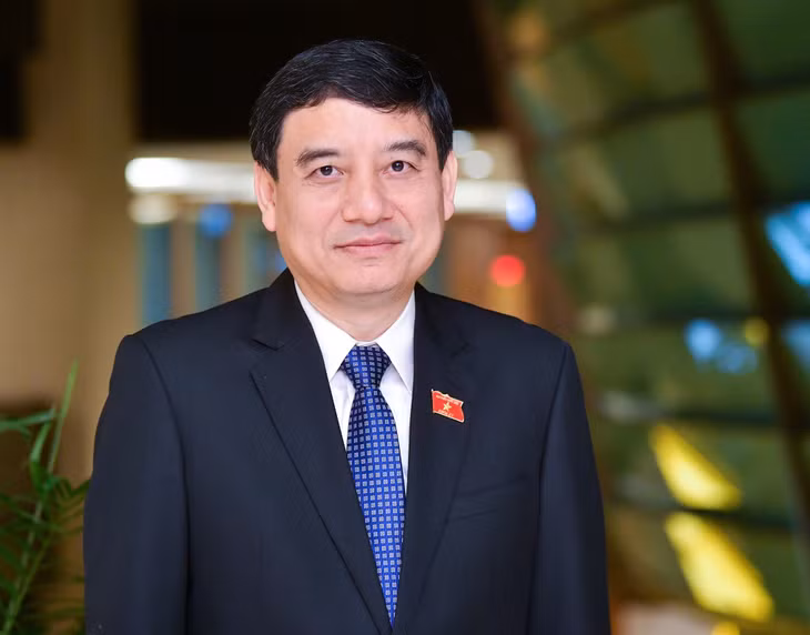 Ông Nguyễn Đắc Vinh được bầu làm Chủ nhiệm Ủy ban Văn hóa và Xã hội.