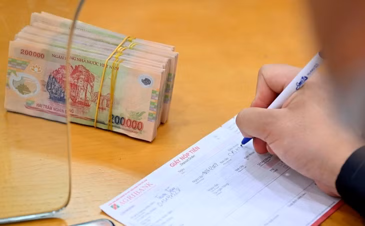 Ngừng miễn thuế hàng nhập khẩu dưới 1 triệu đồng gửi qua chuyển phát nhanh. Ảnh minh họa