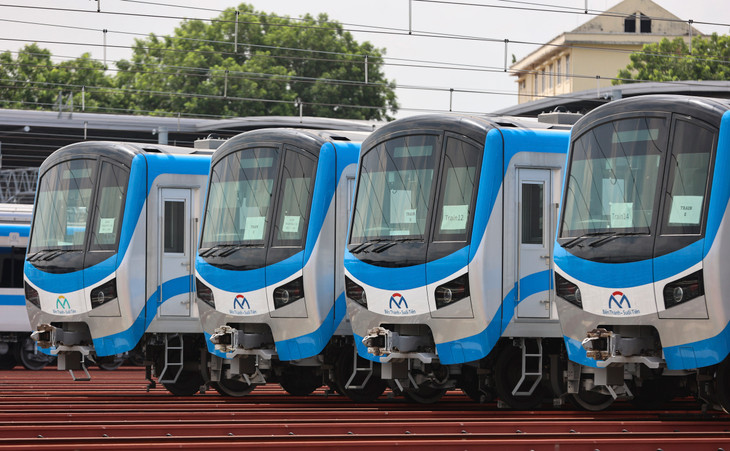 Tàu Metro Bến Thành - Suối Tiên tập kết tại depot Long Bình Tàu Metro Bến Thành - Suối Tiên tập kết tại depot Long Bình