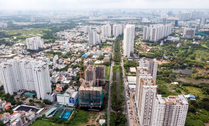 TP.HCM còn khoảng 10.000 căn nhà chưa được cấp sổ đỏ