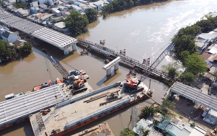 Cầu Long Kiểng mới ở huyện Nhà Bè dùng vốn ngân sách bị chậm tiến độ 3 năm do vướng mặt bằng