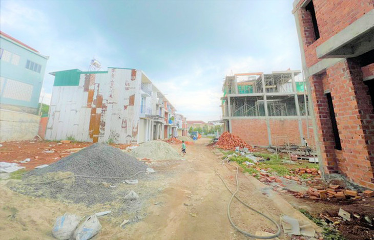Dự án Khu nhà ở xã hội tại Đắk Nông đang thi công dở dang Dự án Khu nhà ở xã hội tại Đắk Nông đang thi công dở dang