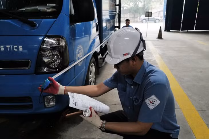 Kiểm định xe tại một đơn vị đăng kiểm tại Hà Nội