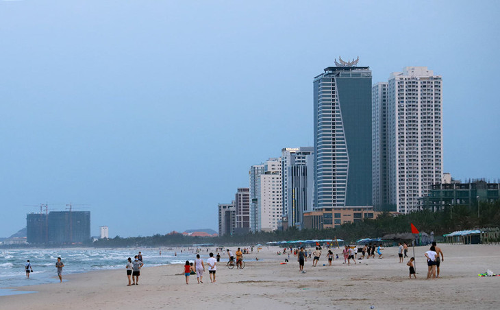 Tổ hợp khách sạn Mường Thanh và căn hộ cao cấp Sơn Trà nằm gần biển Mỹ Khê Tổ hợp khách sạn Mường Thanh và căn hộ cao cấp Sơn Trà nằm gần biển Mỹ Khê