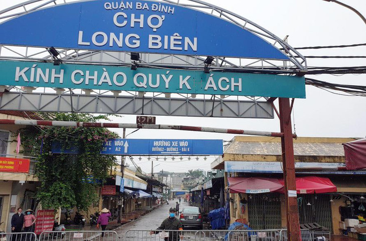 Chợ Long Biên hoạt động trở lại từ 0 giờ ngày 21/10