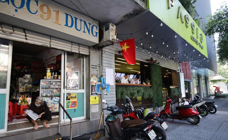 Quán Passio trên đường Nguyễn Du (Quận 1) đón các khách hàng là nhân viên công sở. Quán Passio trên đường Nguyễn Du (Quận 1) đón các khách hàng là nhân viên công sở.