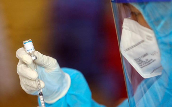 TP. Thủ Đức sẽ tiêm mũi một vaccine Covid-19 cho khoảng 25.000 trẻ tuổi từ 16 đến hết 17, sau đó tiếp tục hạ dần