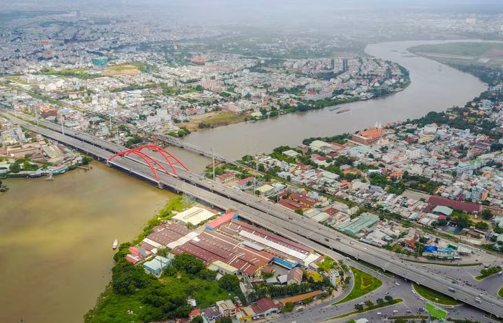 Sông Sài Gòn đoạn chảy qua TP.HCM nhìn từ trên cao