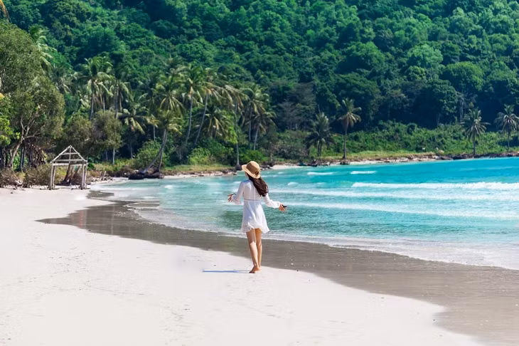 Bãi Sao đủ tiềm năng để thể trở thành bãi biển lễ hội, thương mại và nghỉ dưỡng khác biệt, chuyên nghiệp hơn. Ảnh Shutterstock