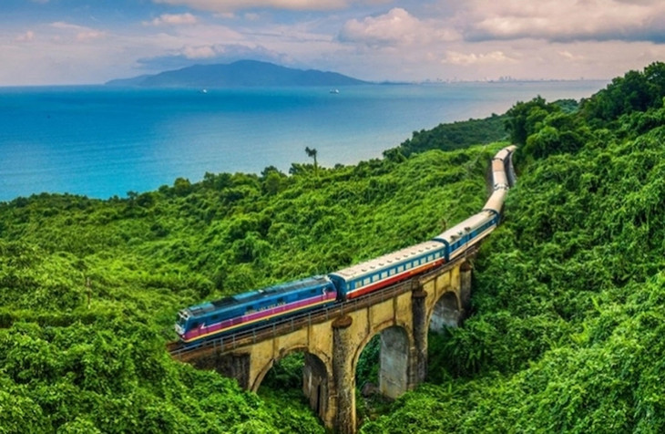 Louis Vuitton cùng một số hãng thời trang Pháp muốn tổ chức đoàn tàu cổ hạng sang giữa Hà Nội - TP.HCM. Ảnh minh họa