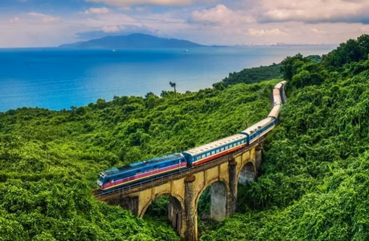 Louis Vuitton cùng một số hãng thời trang Pháp muốn tổ chức đoàn tàu cổ hạng sang giữa Hà Nội - TP.HCM. Ảnh minh họa