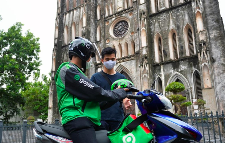 Tăng thuế với tiền thưởng của tài xế xe công nghệ từ ngày 1/8