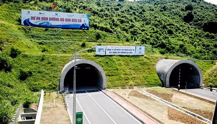 Trạm BOT hầm đường bộ Đèo Cả (Phú Yên) tạm dừng thu phí từ 0h ngày 23/7