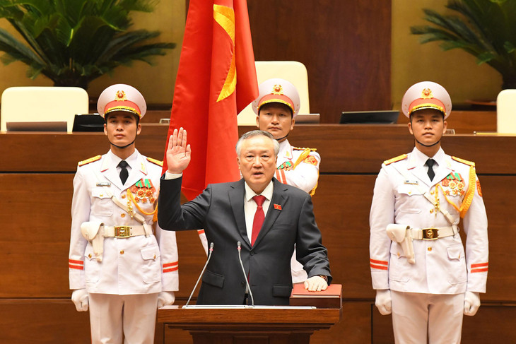 Chánh án Tòa án nhân dân Tối cao tuyên thệ nhậm chức