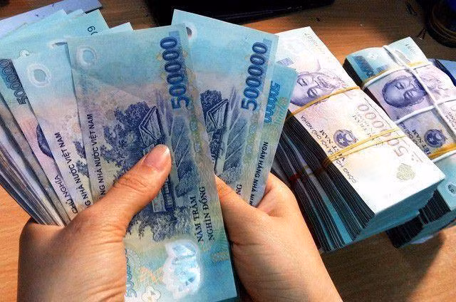 So với năm trước, mức thưởng Tết ở Hà Nội của người lao động giảm nhẹ