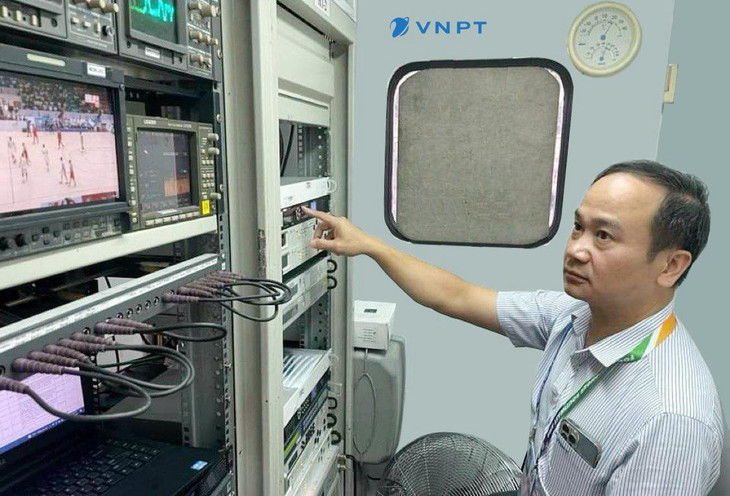 Anh Phan Hồng Thuấn, kỹ thuật viên xe phát hình, phát sóng lưu động VNPT phục vụ SEA Games 31