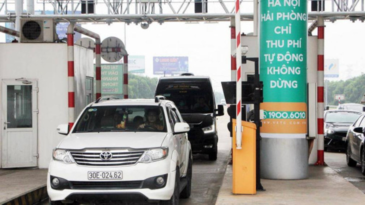 Sáng ngày 1/6, tuyến cao tốc Hà Nội - Hải Phòng chính thức thực hiện thí điểm 100% thu phí không dừng ETC