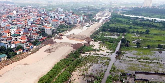 Dự án đường vành đai 3,5 qua khu đô thị Vân Canh đang trong quá trình gia tải, xử lý nền đất yếu