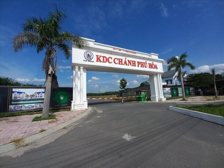 Dự án này đã gây xôn xao dư luận trong hơn 2 năm qua. Nhiều người lao động nhập cư vì cả tin giao dịch phải dự án khiến mơ an cư lạc nghiệp tiếp tục gặp trắc trở.