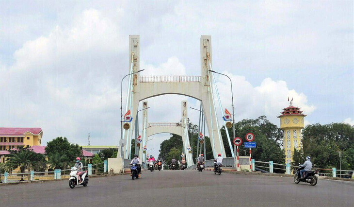 UBND thành phố yêu cầu người dân không ra đường từ 19h đến 5h, thời gian bắt đầu từ tối ngày 7/11