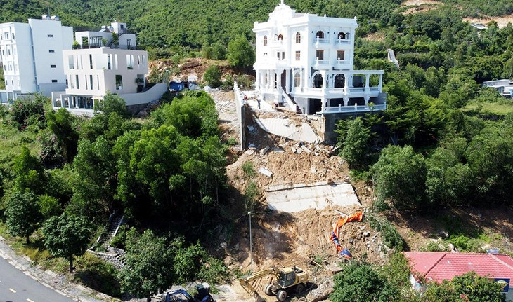 TP. Nha Trang vừa phát công văn yêu cầu chủ Dự án Khu biệt thự Nha Trang Sea Park phải lập phương án tháo dỡ các công trình xây dựng vi phạm