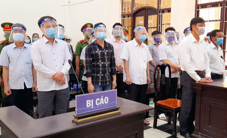 Các bị cáo trong lần ra tòa trước