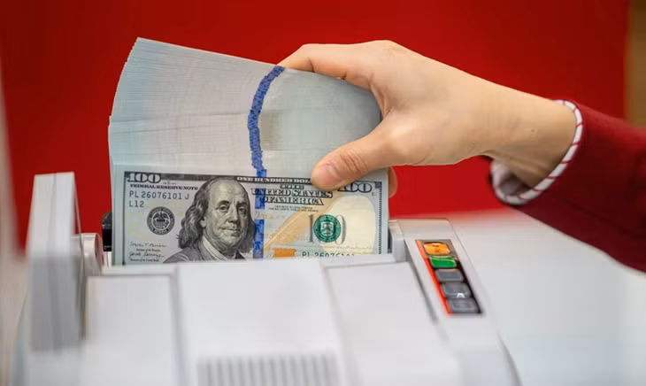 Kho bạc Nhà nước đang có nhu cầu mua ngoại tệ từ ngân hàng thương mại với khối lượng dự kiến tối đa 100 triệu USD