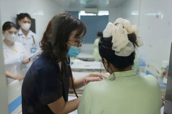 Một số trẻ mắc bệnh truyền nhiễm điều trị tại Bệnh viện Thanh Nhàn (Hà Nội) Một số trẻ mắc bệnh truyền nhiễm điều trị tại Bệnh viện Thanh Nhàn (Hà Nội)