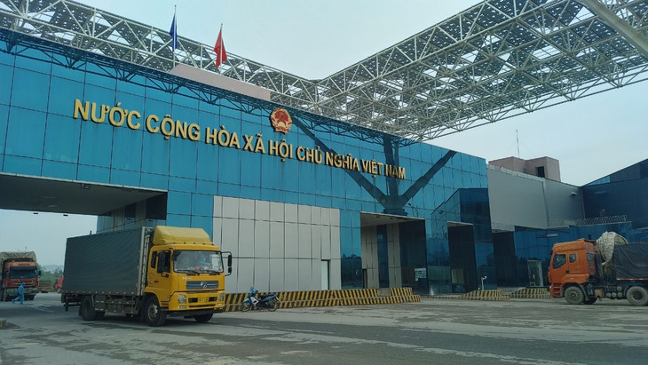 Hàng hóa xuất nhập khẩu qua Cửa khẩu Quốc tế Móng Cái Hàng hóa xuất nhập khẩu qua Cửa khẩu Quốc tế Móng Cái