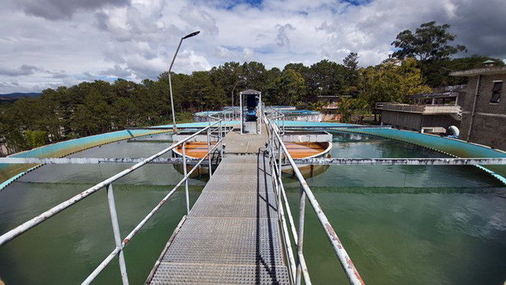 Bể lắng nước ở nhà máy nước Đan Kia, Công ty CP Cấp thoát nước Lâm Đồng Bể lắng nước ở nhà máy nước Đan Kia, Công ty CP Cấp thoát nước Lâm Đồng