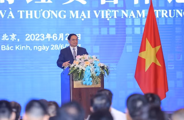 Thủ tướng Phạm Minh Chính phát biểu tại Diễn đàn. Ảnh: VGP