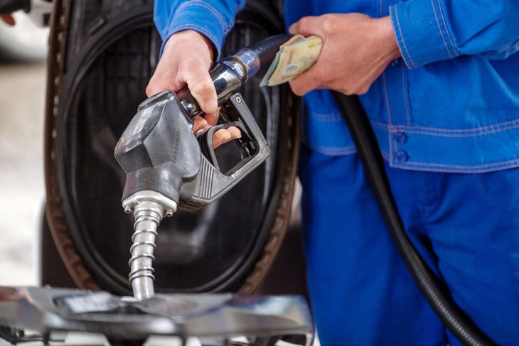 Giá xăng trong nước có lần thứ 2 giữ nguyên giá liên tiếp Giá xăng trong nước có lần thứ 2 giữ nguyên giá liên tiếp