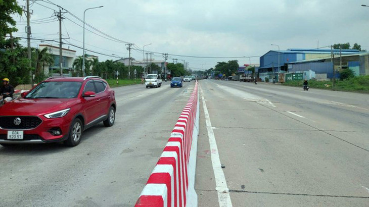 Trạm BOT Quốc lộ 1K ở cửa ngõ TP Biên Hòa (Đồng Nai) đã được hoàn trả mặt đường, lắp dải phân cách Trạm BOT Quốc lộ 1K ở cửa ngõ TP Biên Hòa (Đồng Nai) đã được hoàn trả mặt đường, lắp dải phân cách