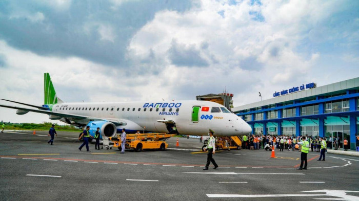 Cảng hàng không Cà Mau