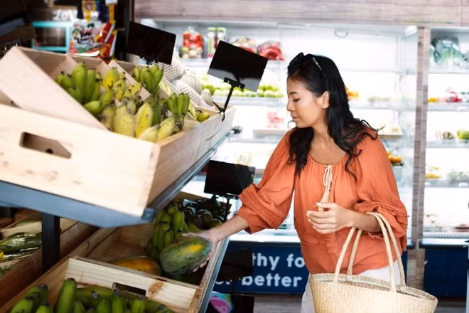 Các tiêu chuẩn xanh, bền vững trở thành một phần của thói quen mua sắm tại nhiều quốc gia. Ảnh: Freepik