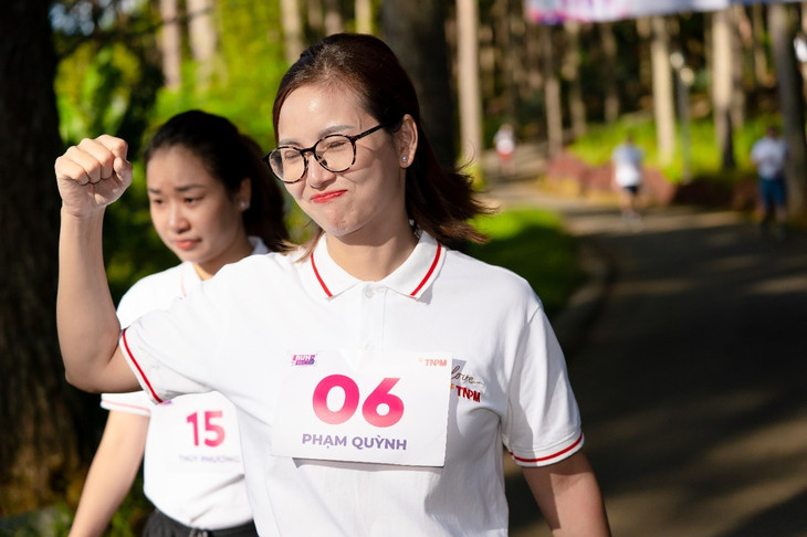 CBNV TNS Holdings hưởng ứng phong trào rèn luyện sức khỏe.