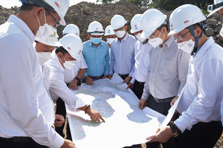 Lãnh đạo EVNNPT kiểm tra các dự án lưới điện, đấu nối đồng bộ Dự án Trạm biến áp 500 kV Vân Phong