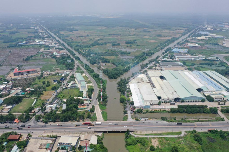 Một phần khu đô thị Tây Bắc TP.HCM (huyện Hóc Môn) bị "treo" hơn 20 năm nay do chưa thống nhất được gía bồi thường để triển khai dự án Một phần khu đô thị Tây Bắc TP.HCM (huyện Hóc Môn) bị "treo" hơn 20 năm nay do chưa thống nhất được gía bồi thường để triển khai dự án