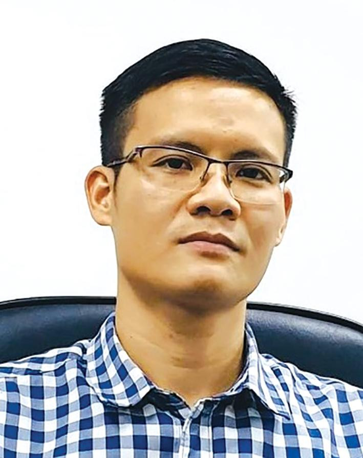 Ông Nguyễn Văn Đỉnh, Chuyên gia pháp lý đầu tư, bất động sản