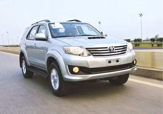 Toyota Fortuner 2013