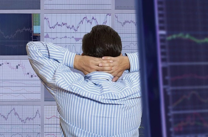 HoSE vừa có văn bản lưu ý gửi tới HBC, POM và HNG về khả năng hủy niêm yết bắt buộc cổ phiếu theo quy định